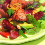 Salad with chicken liver, beets and avocado Salad with chicken liver, beets and avocado