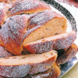 Easter braids by dr. oetker Easter braids by dr. oetker