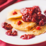 Apple pancakes with strawberry sauce Apple pancakes with strawberry sauce