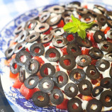 Salad with chicken, tomatoes, mushrooms and olives Salad with chicken, tomatoes, mushrooms and olives