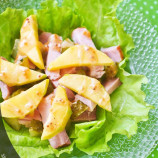 Salad with mango and ham Salad with mango and ham