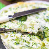 Omelet with broccoli and cheese in multivarka