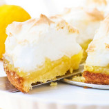Lemon cake with meringue