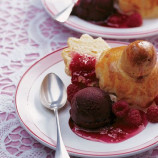 Brioche with raspberries and cream Brioche with raspberries and cream