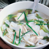 Chicken noodle in Chinese