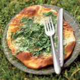 Quiche with cheese and spinach Quiche with cheese and spinach