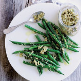 Tapenade of green beans with olives and anchovies